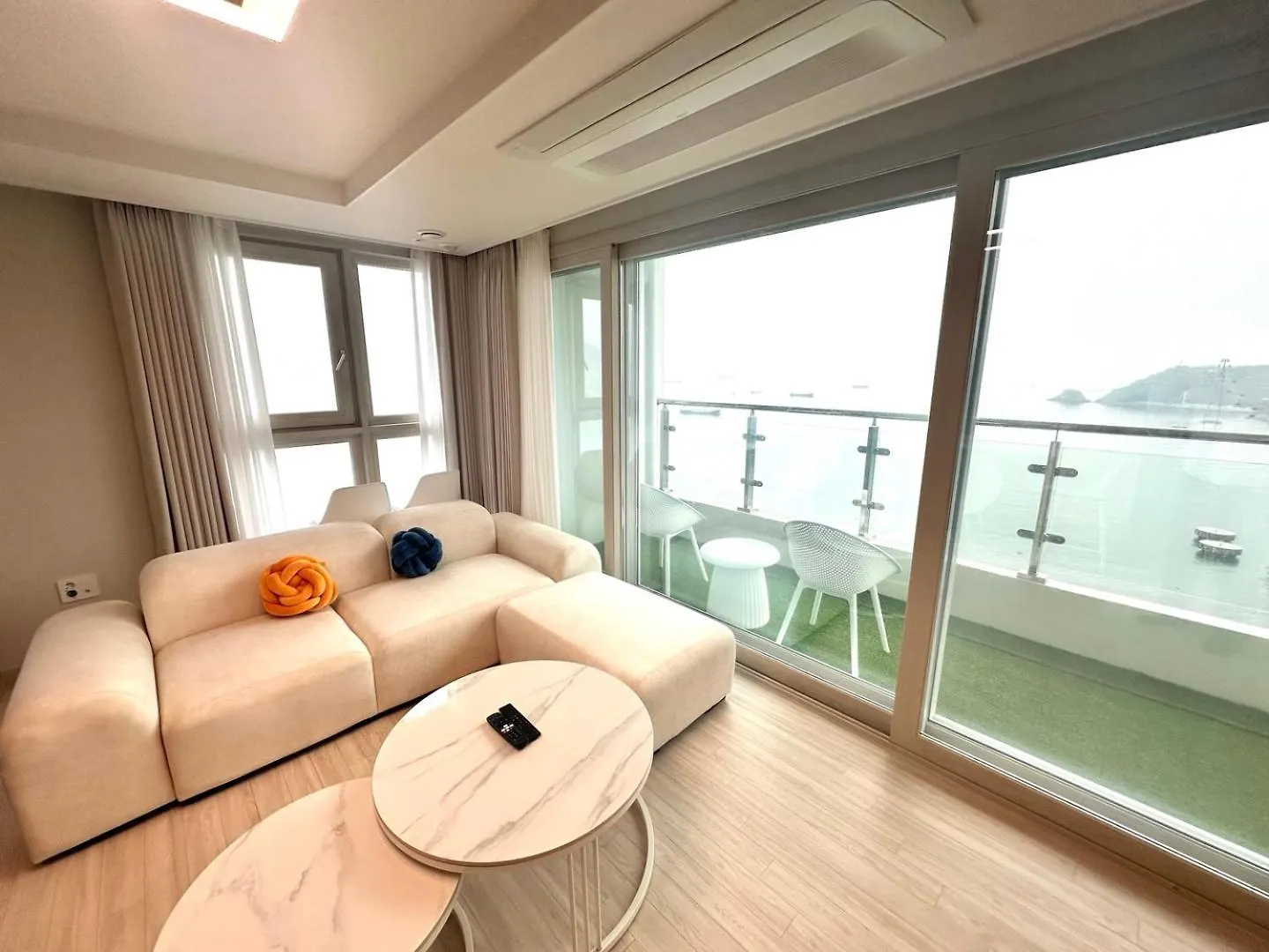 ***** Hotel The December Stay Busan Songdo Ocean Terrace Sydkorea