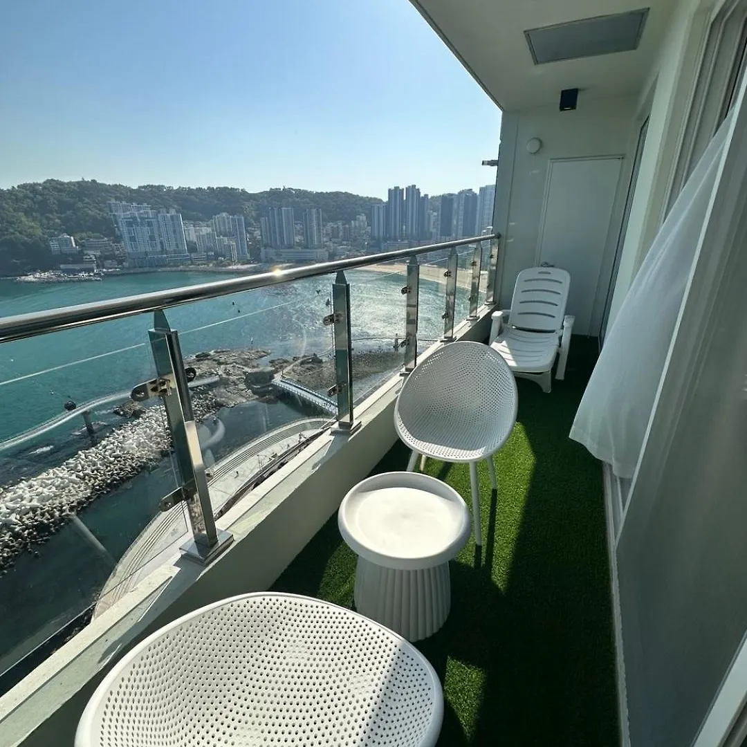 The December Stay Busan Songdo Ocean Terrace 5*,
