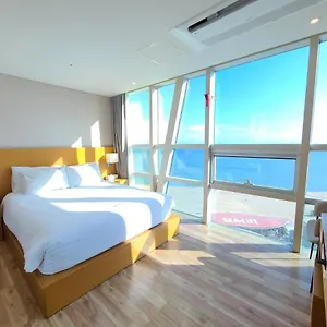Ms Haeundae Отель