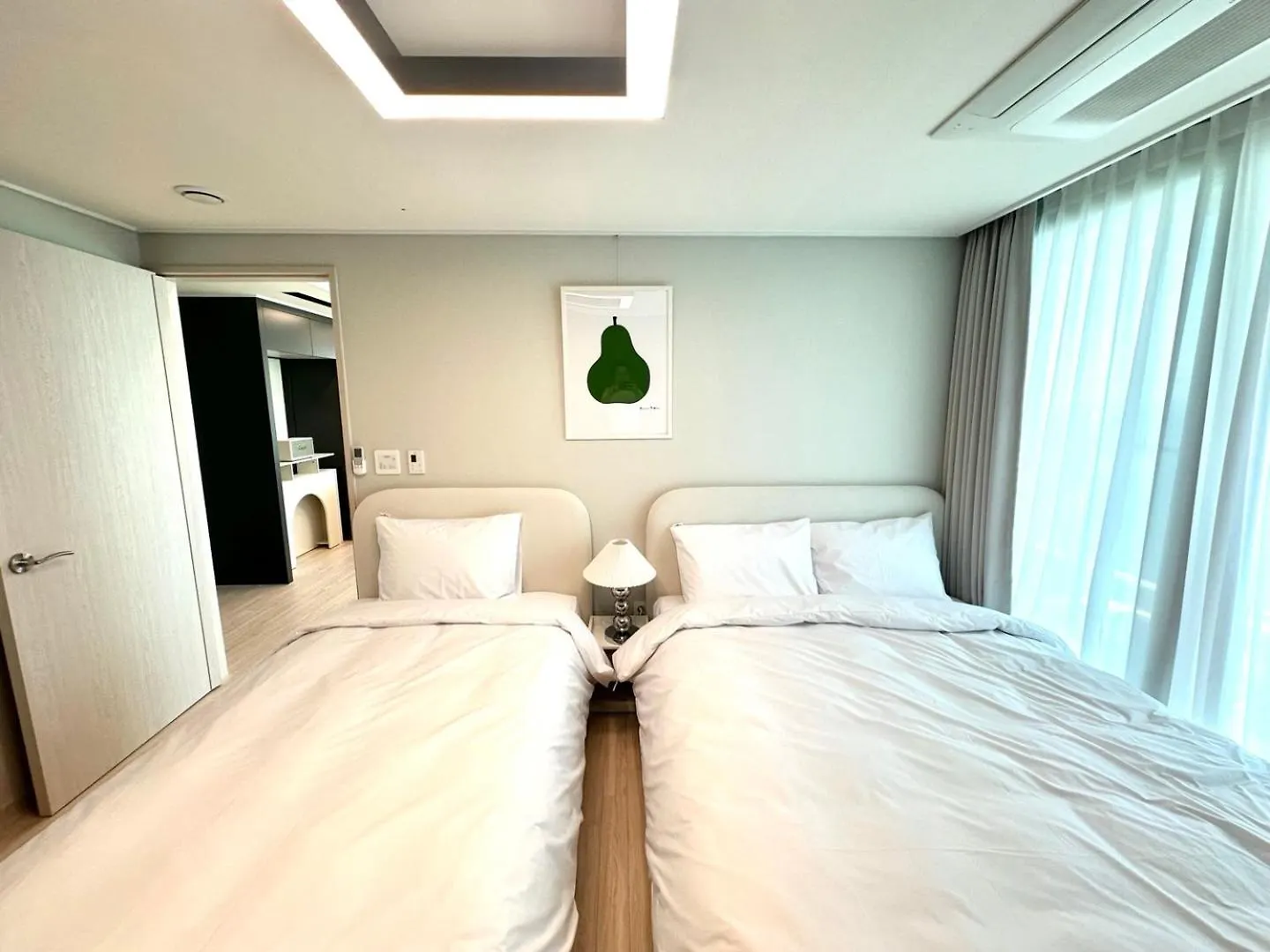 The December Stay Busan Songdo Ocean Terrace Hotel