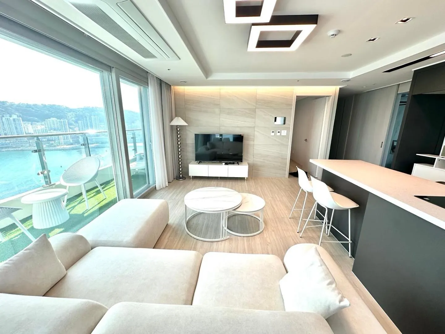 ***** Hotel The December Stay Busan Songdo Ocean Terrace South Korea