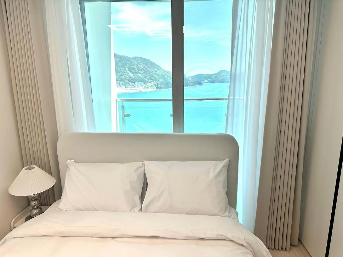 Hotel The December Stay Busan Songdo Ocean Terrace