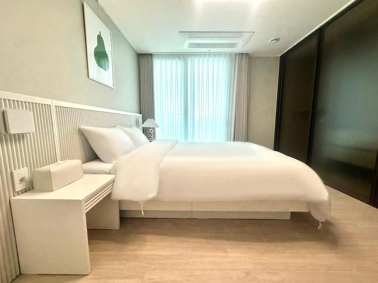 The December Stay Busan Songdo Ocean Terrace Hotel
