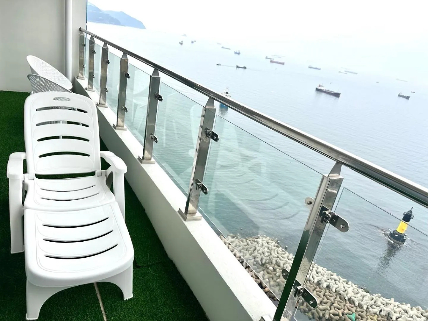 The December Stay Busan Songdo Ocean Terrace